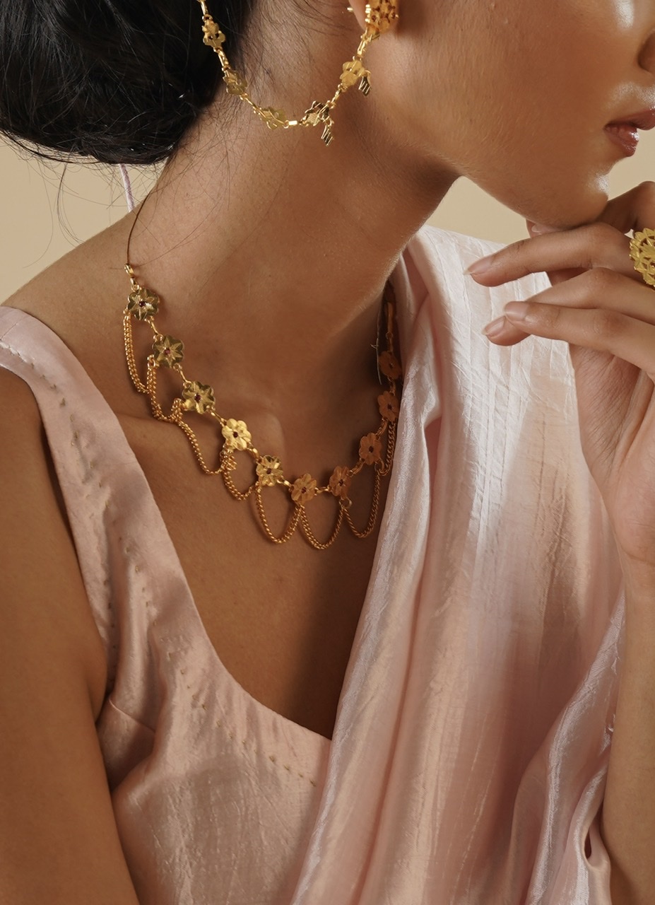 Fatima 2025 necklace gold