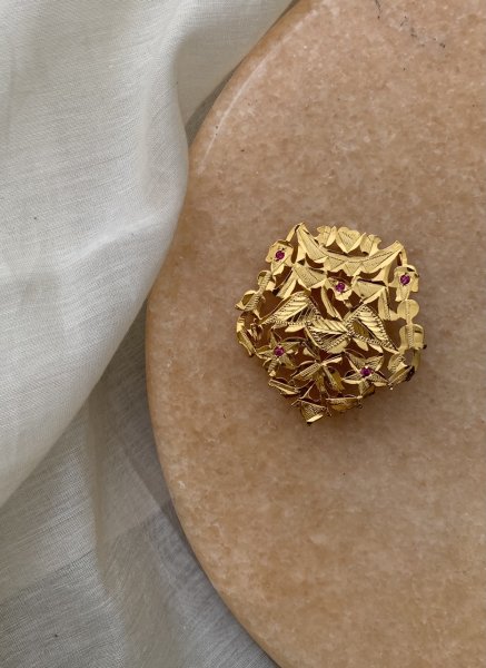 Jahaan Handmade Goldtone Silver Brooch