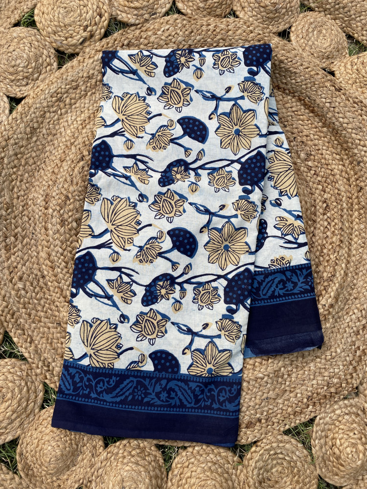 Image of White Floral Cotton Handblock Print Saree