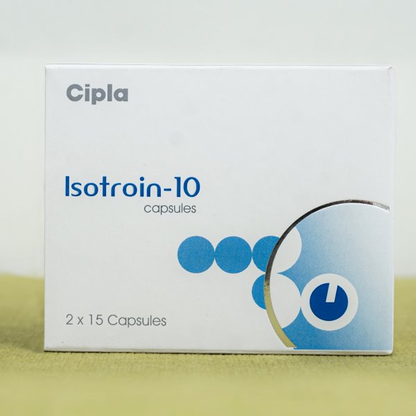 Image of Isotroin 10 Capsule 15s