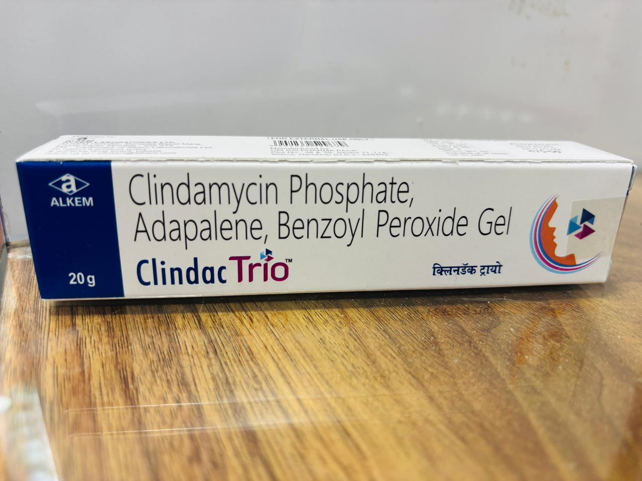 Clindac Trio Gel