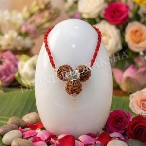 Vyapar Vriddhi Pendant Nepalese