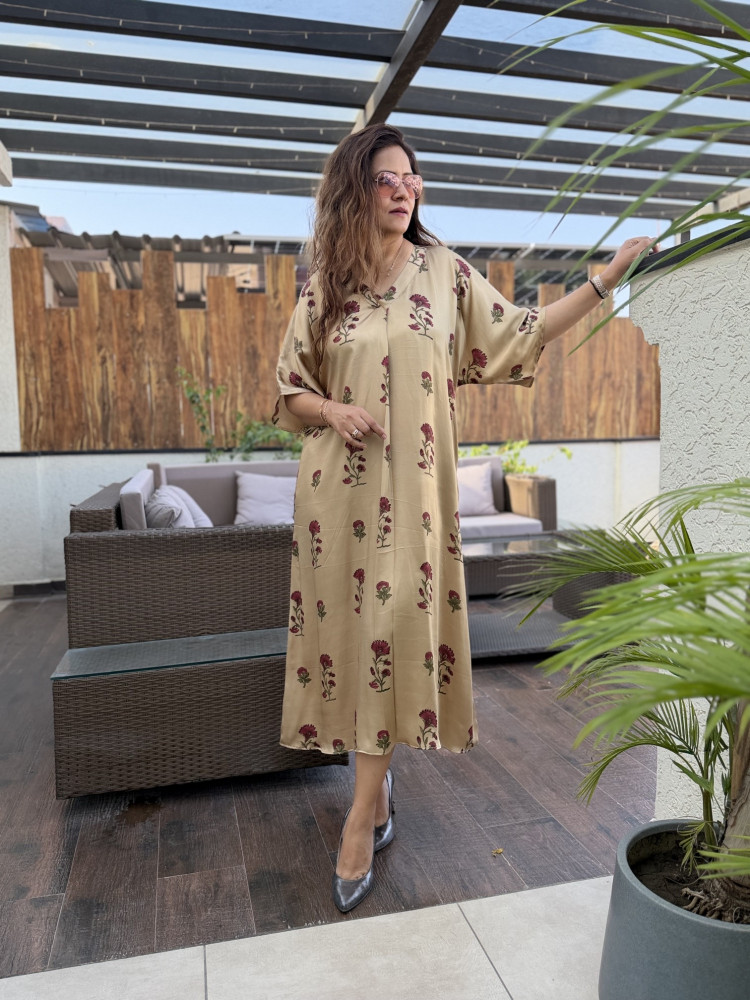 Image of Arzu Modal Silk Dress