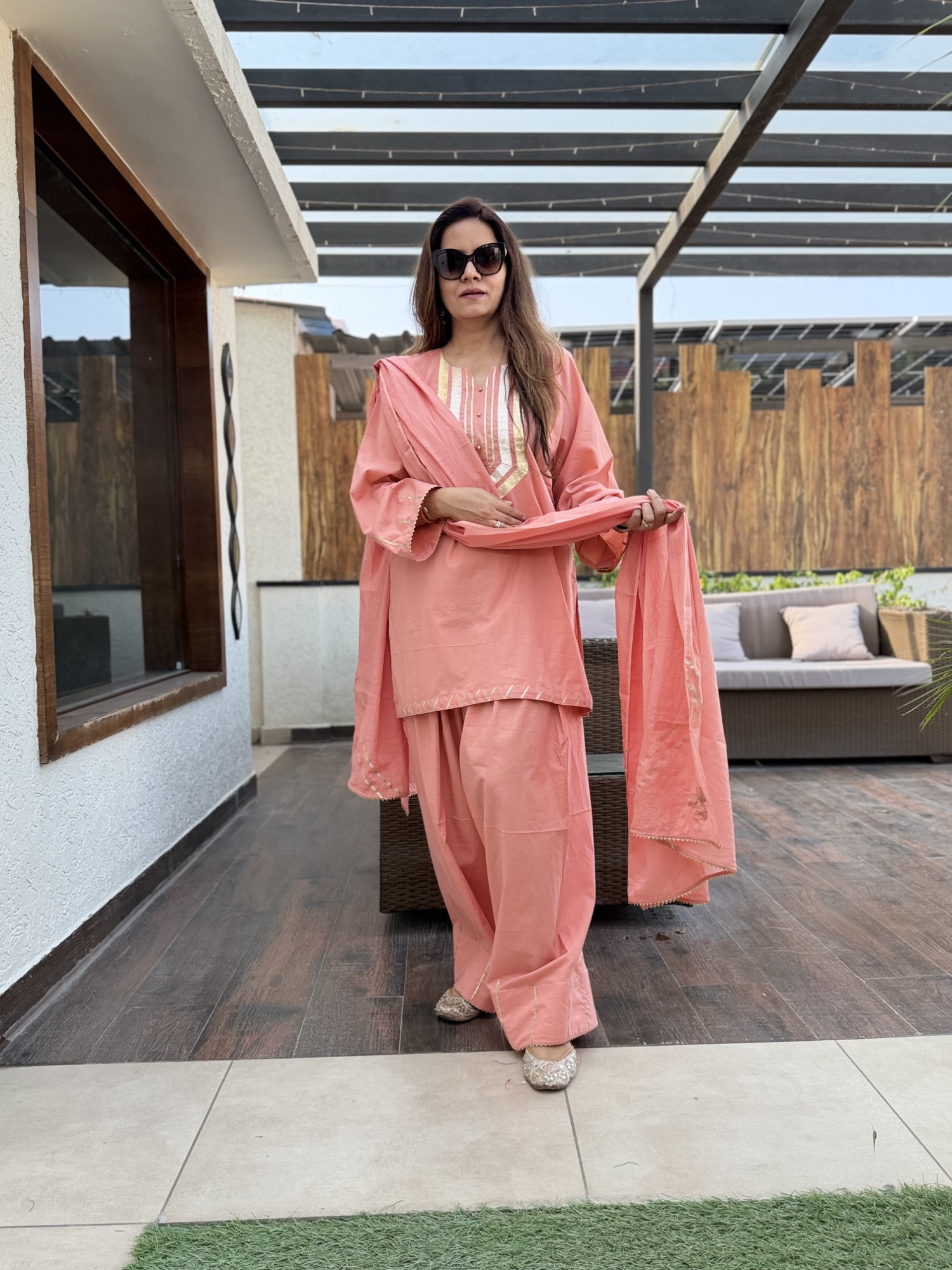 Noori Farshi Suit