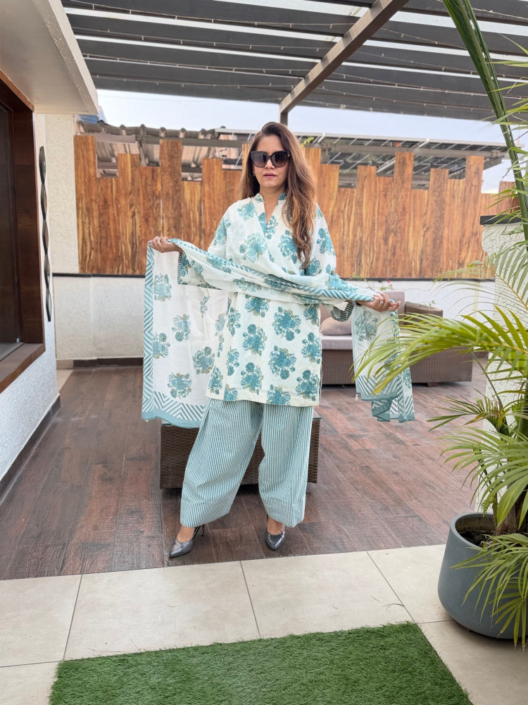Image of Simmi Cotton Suit