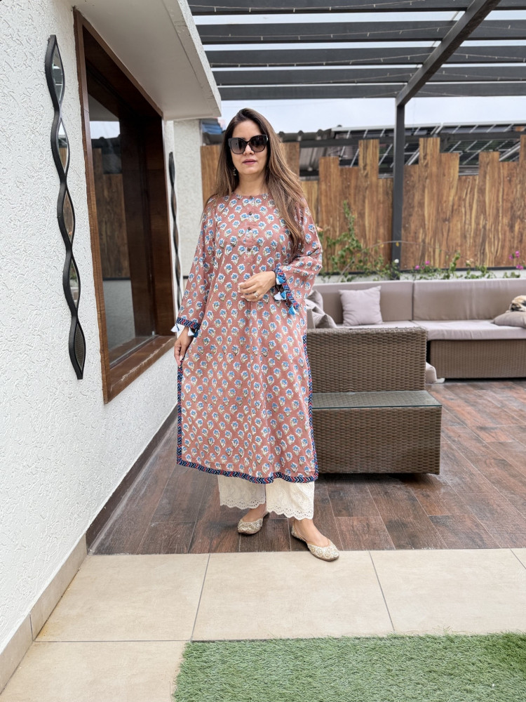 Image of Aruna Cotton Kurta