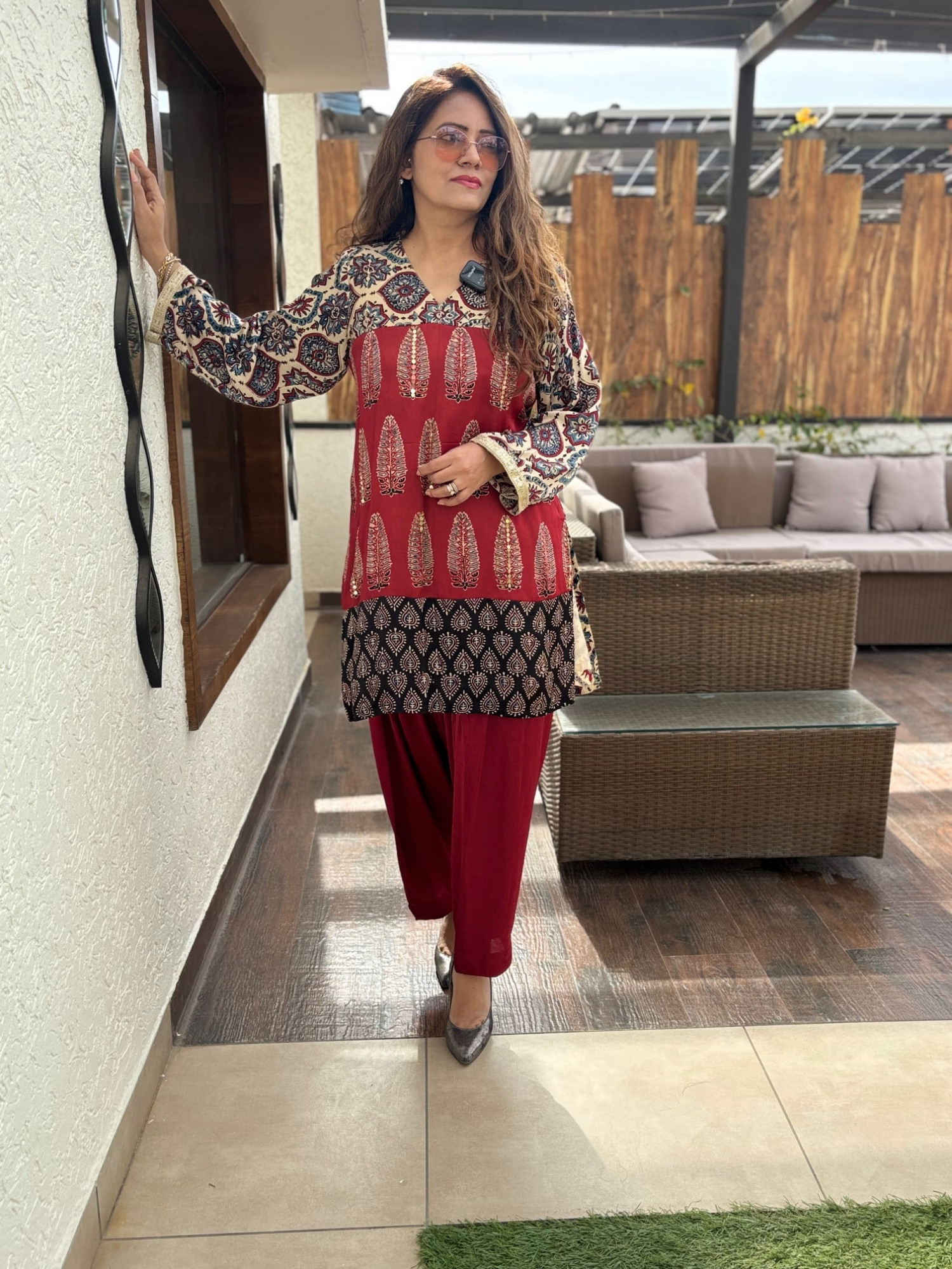 Jaya Modal Silk Suit