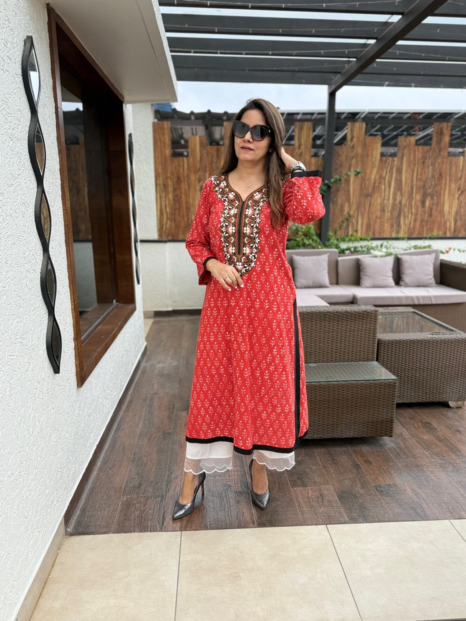 Tanira Embroidered Kurta