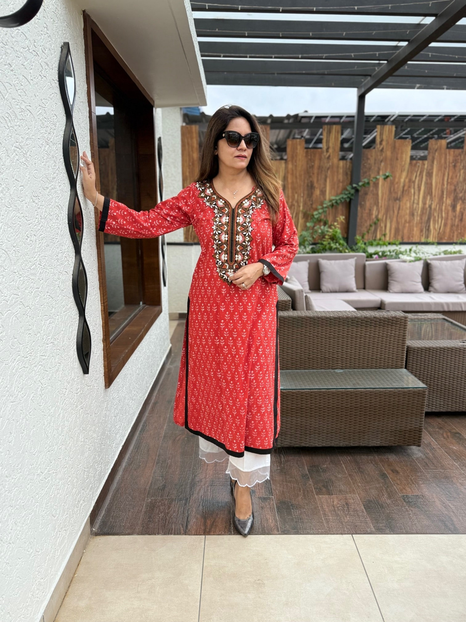 Tanira Embroidered Kurta