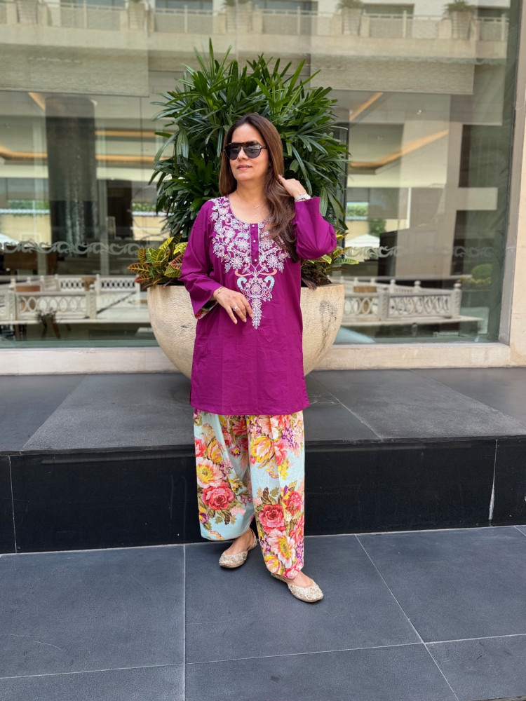 Image of Praniti Cotton Suit