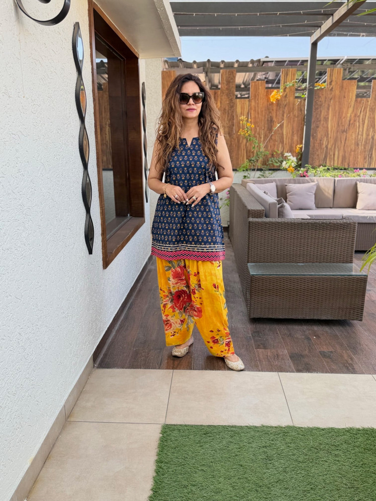 Image of Shivanghi Cotton Suit