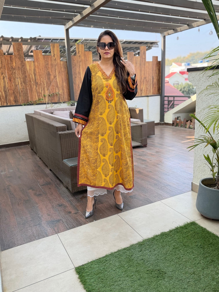 Image of Simmi Cotton Kurta