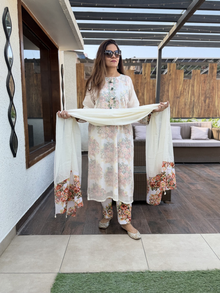 Image of Ivory Elegance Suit