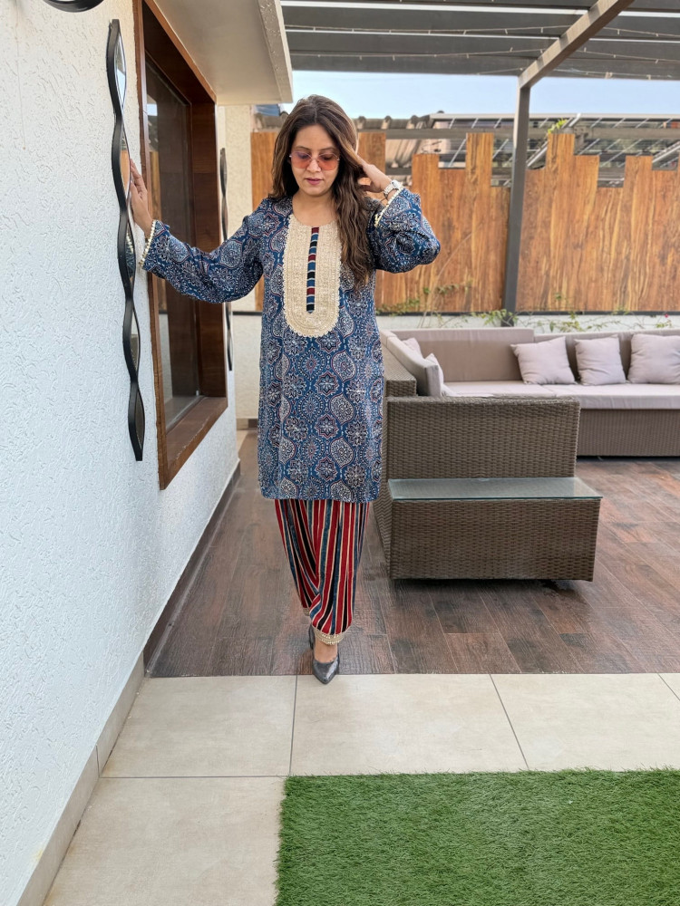 Image of Anuja Modal Silk Suit