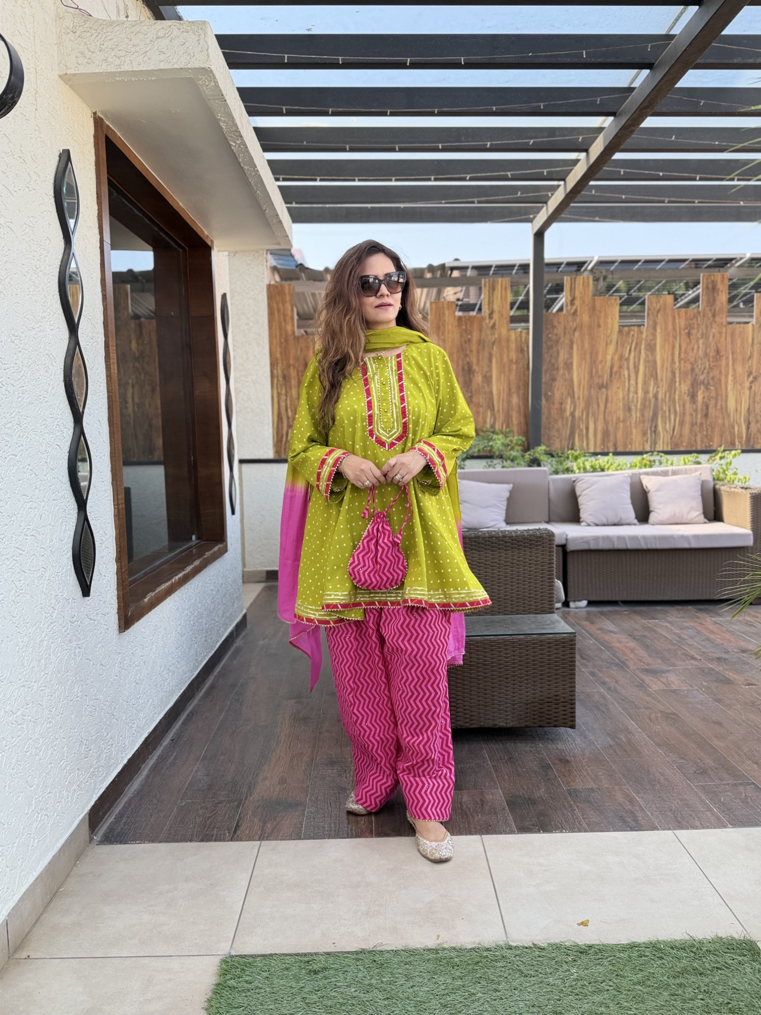 Neeru Farshi Suit