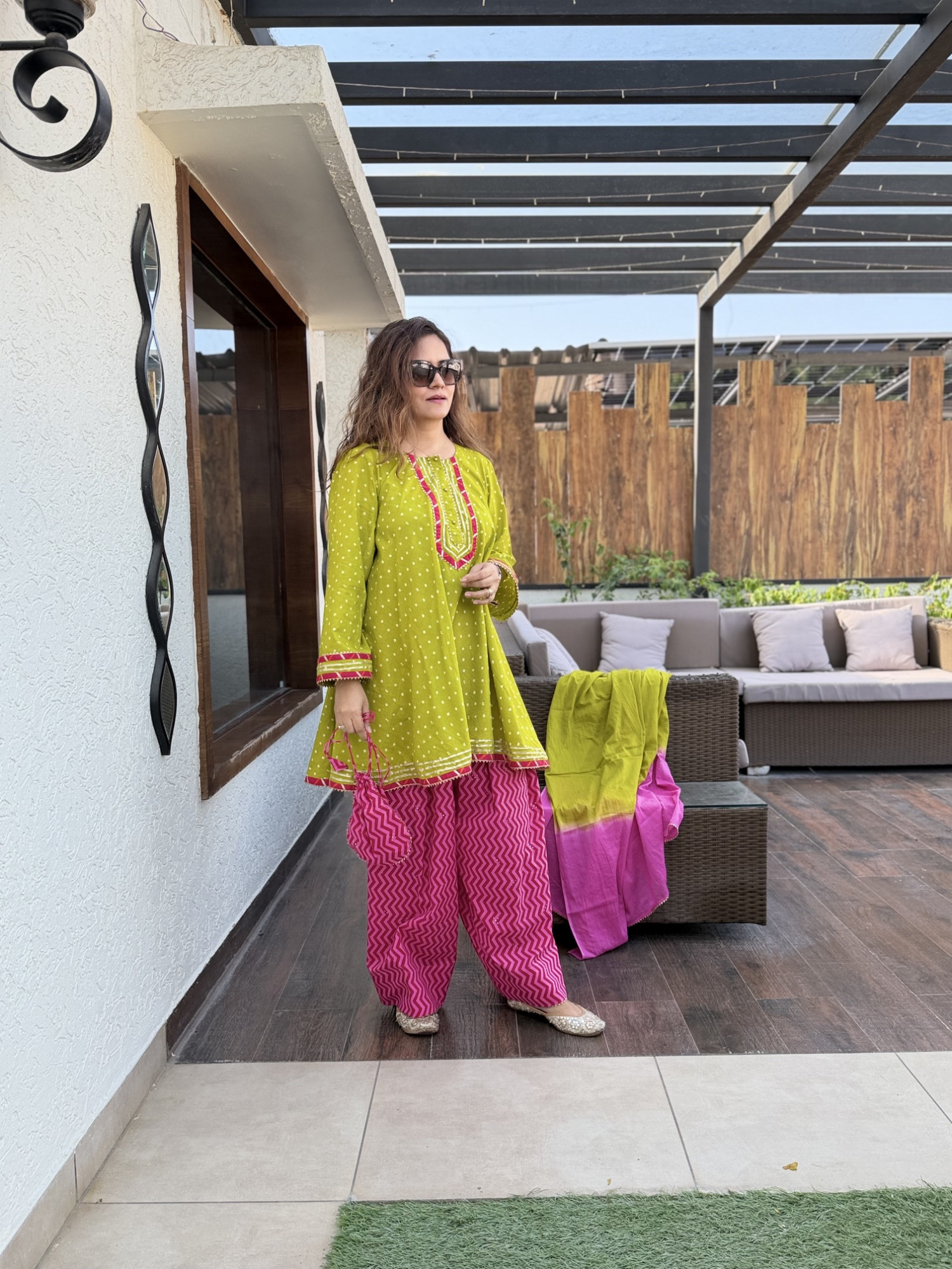 Neeru Farshi Suit