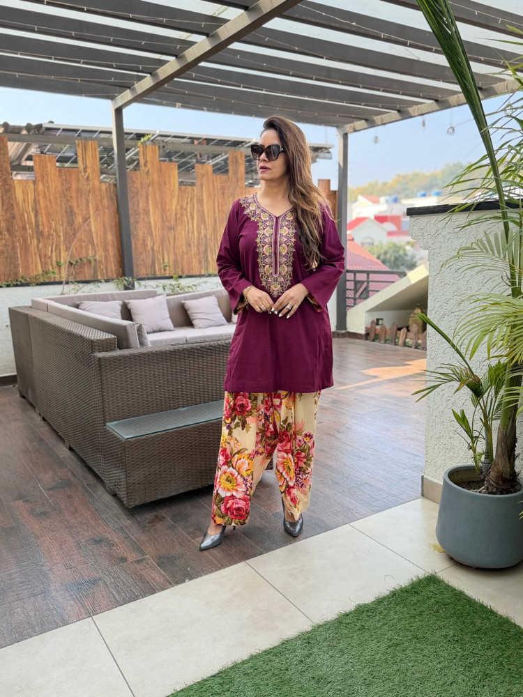 Image of Dipti Cotton Suit