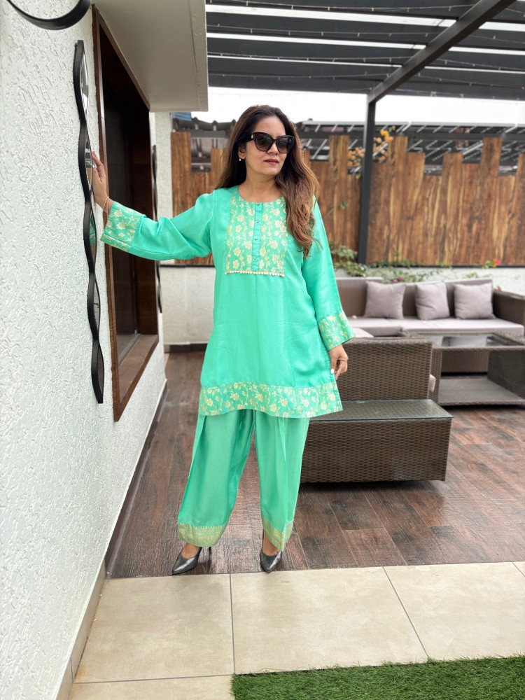 Image of Arohi Silk Suit