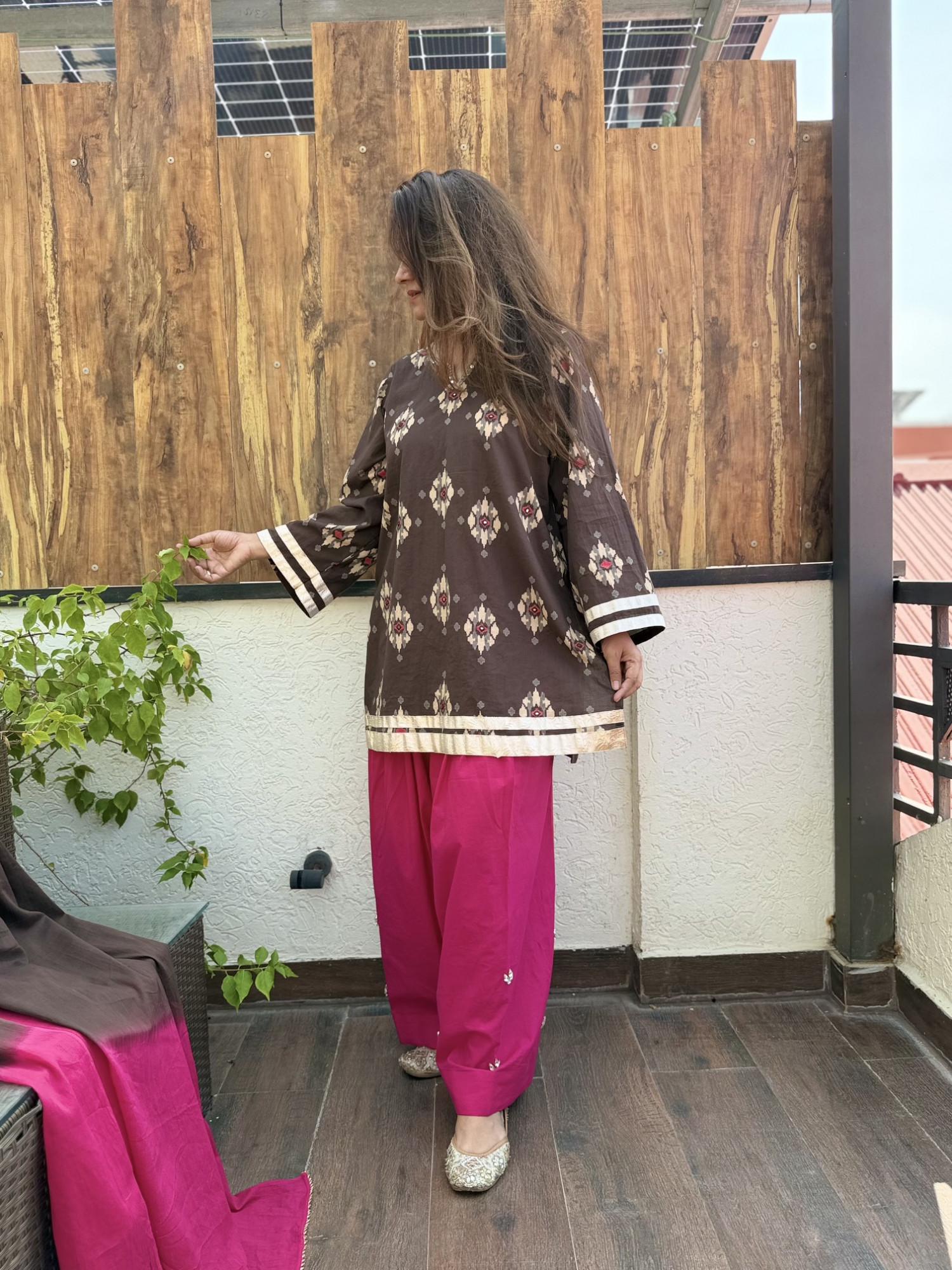 Raaz Farshi Suit