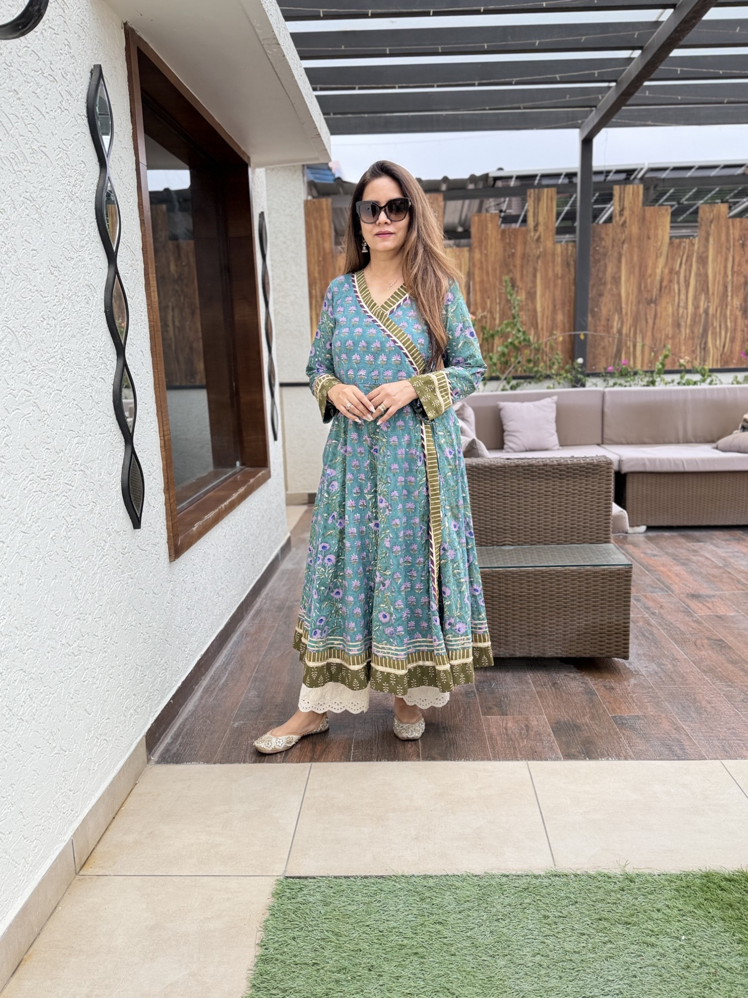 Vanya Anarkali