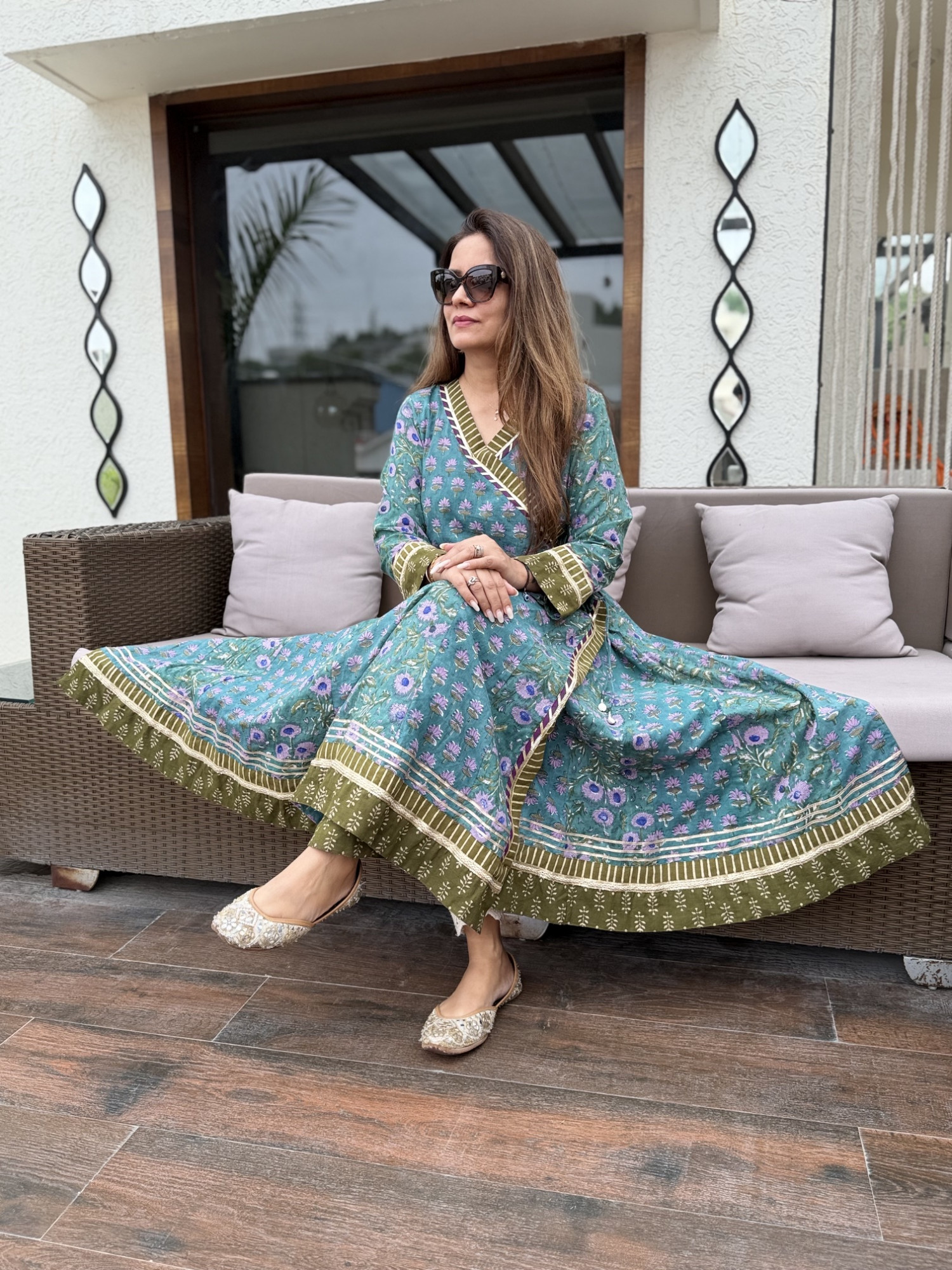Vanya Anarkali