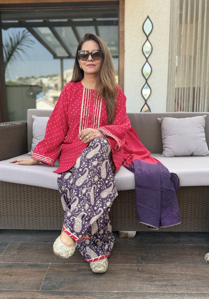 Image of Aruna Farshi Suit