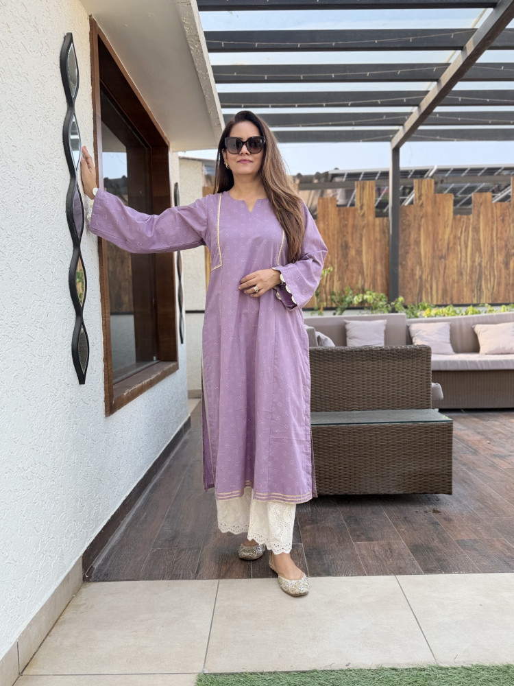 Image of Ami Cotton Kurta