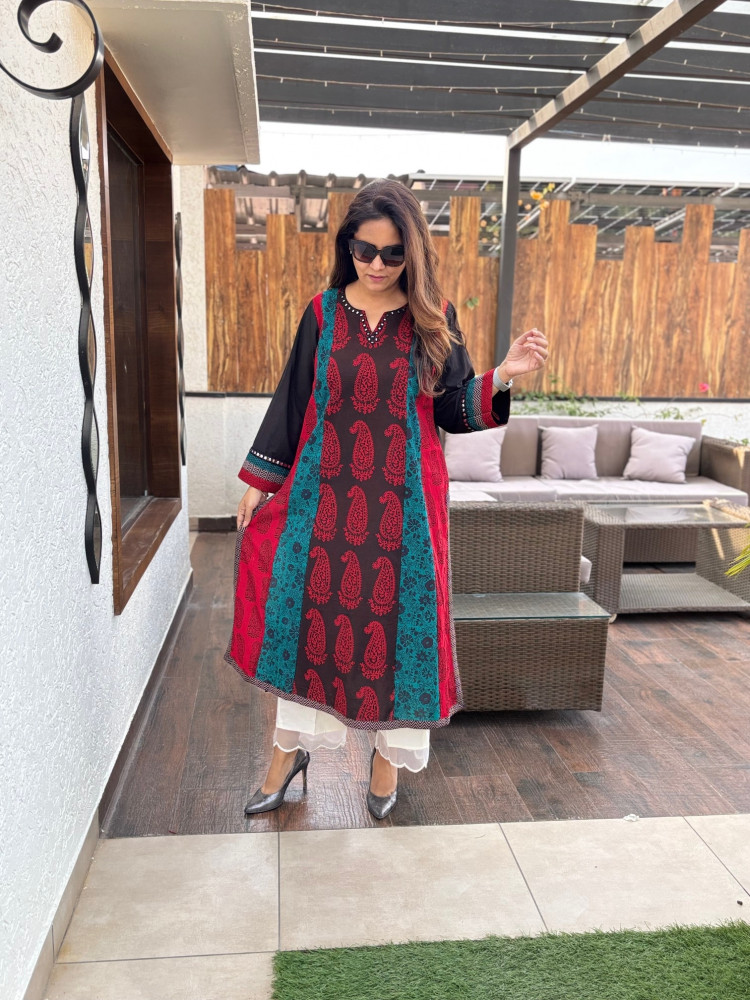 Image of Sakshi Cotton Kurta