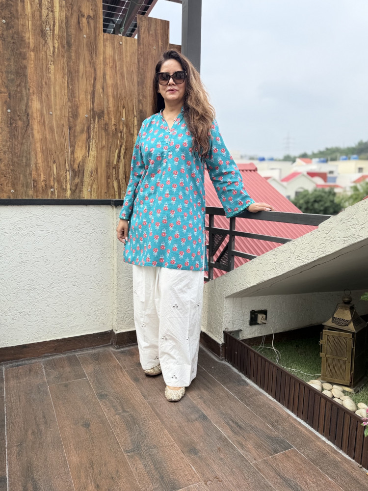 Image of Bela Cotton Suit