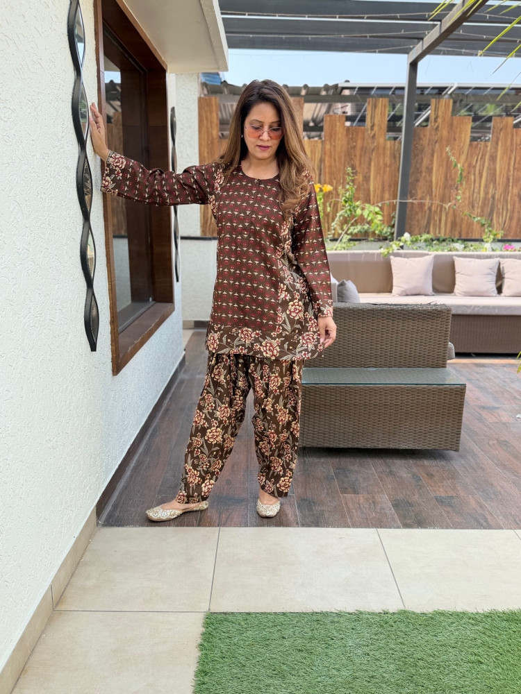 Image of Geet Cotton Suit