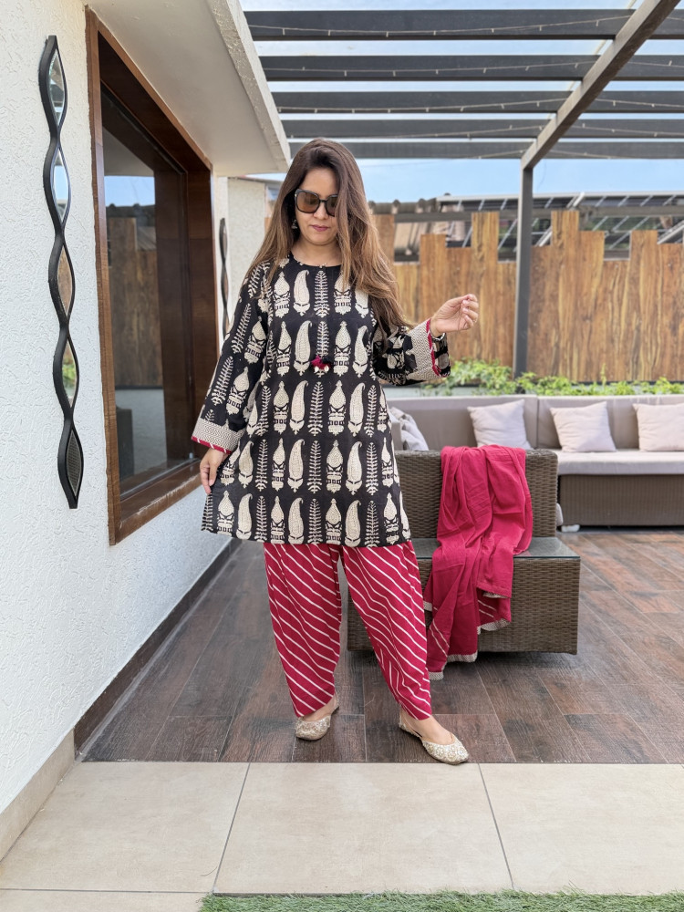 Image of Amaya Cotton Suit