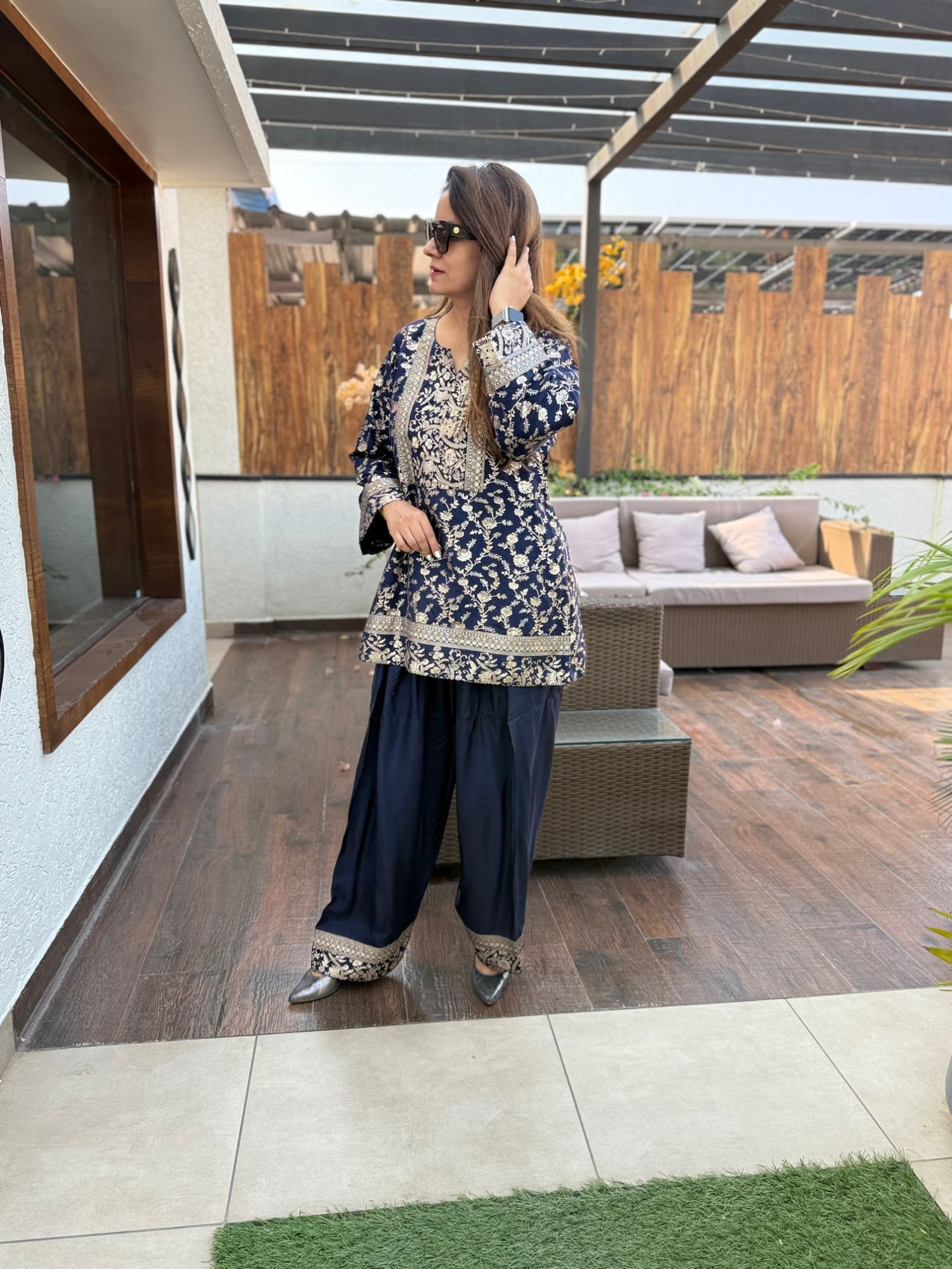 Vasudha Banarsi Suit