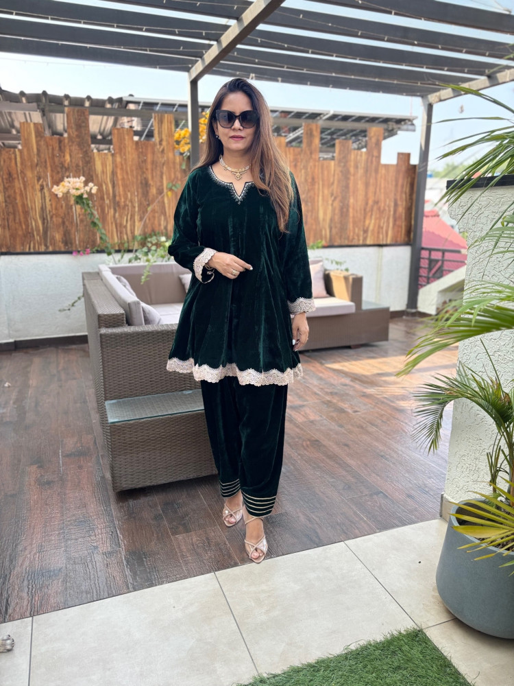 Image of Suhani Velvet Suit