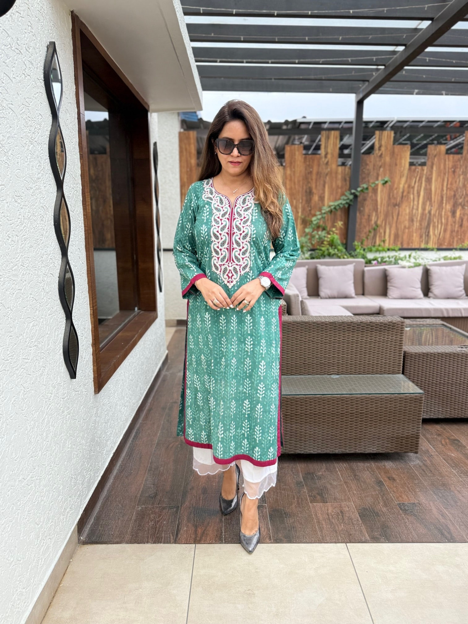 Aashna Embroidered Kurta