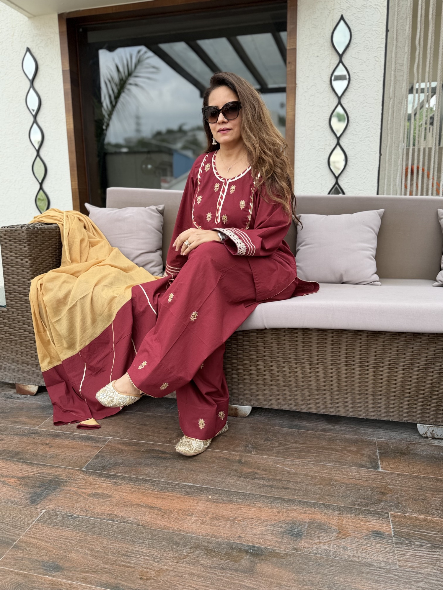 Aarohi Farshi Suit
