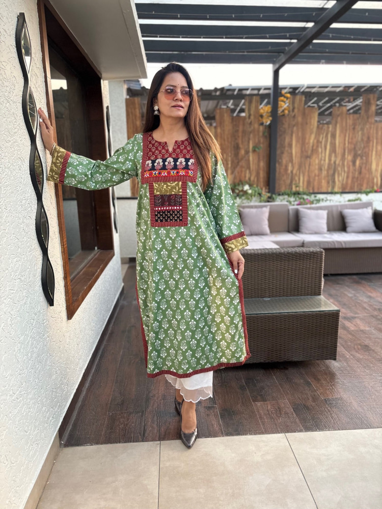 Image of Gulnar Cotton Kurta