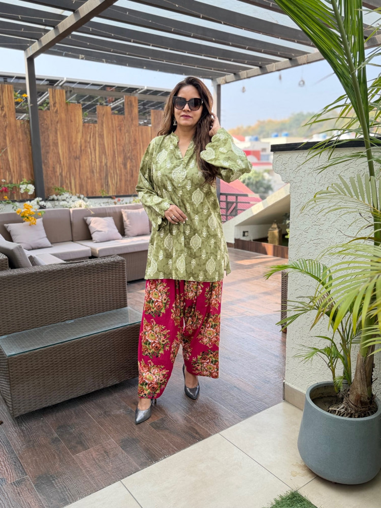 Image of Arzu Cotton Suit