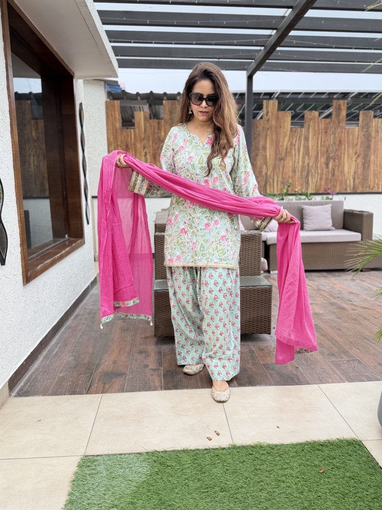 Image of Nargis Cotton Suit
