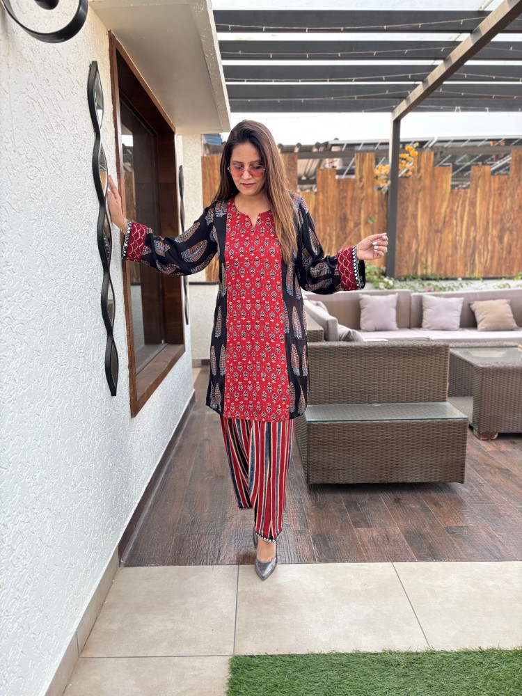 Image of Seher Modal Silk Suit