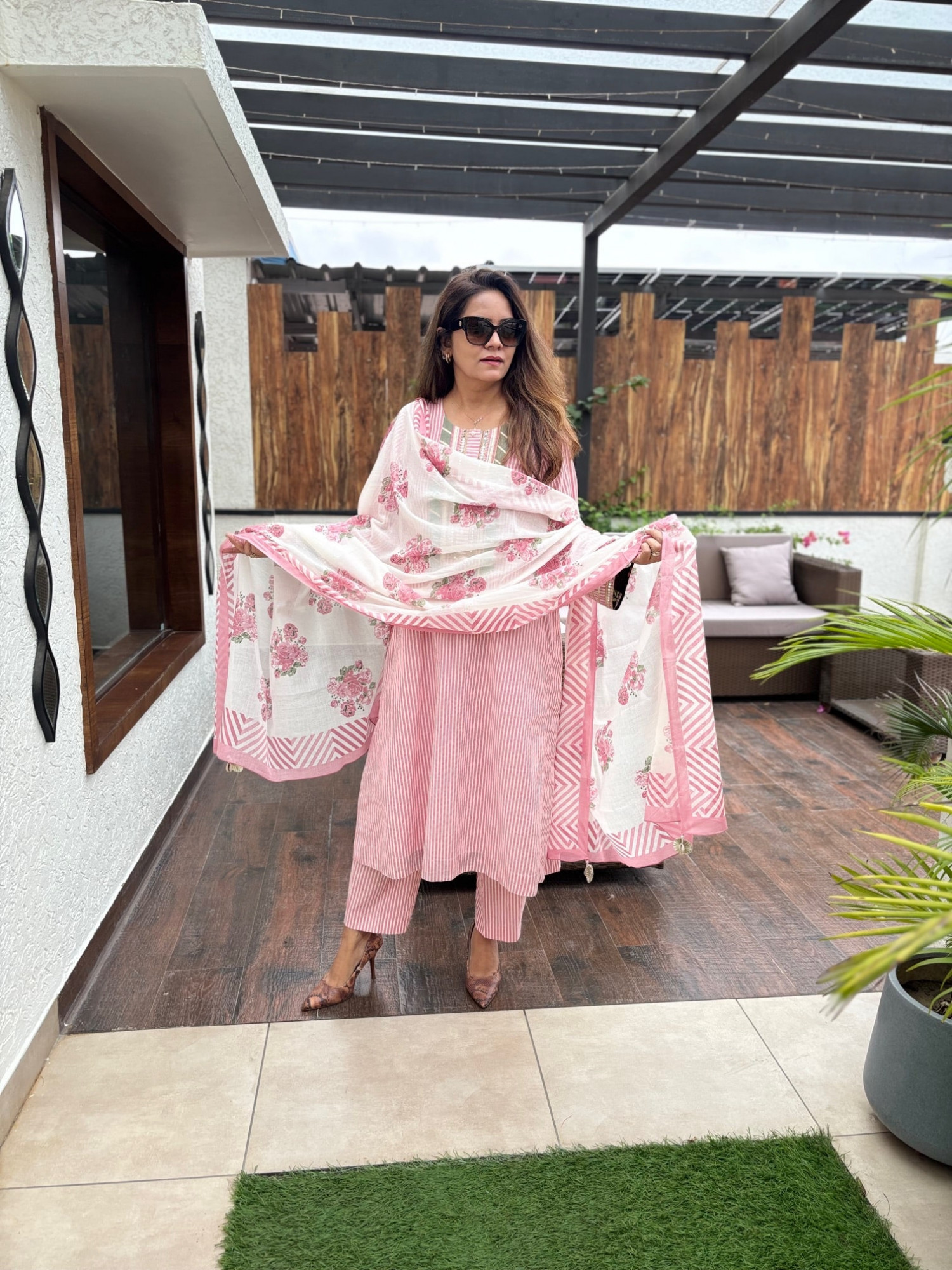 Aavira Cotton Suit
