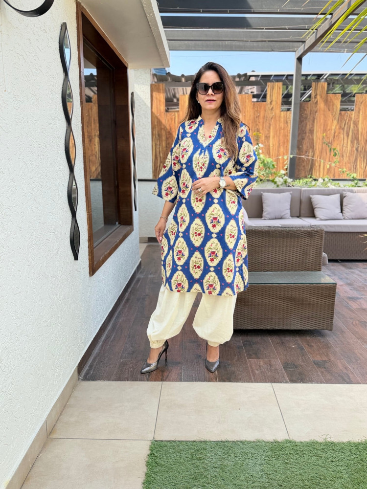 Image of Neetu Cotton Suit