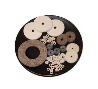 3 18 OD x 38 ID x 14 Thick Off-White Medium Felt Washers 026 gmc3 - F-5  2 pcs