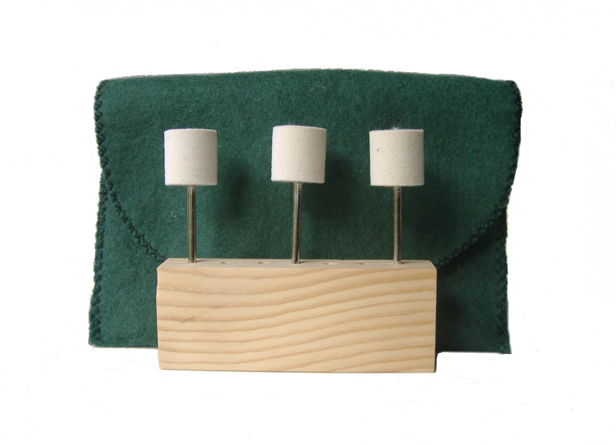 CB-004M-3 58 dia x 1 long x 18 shank Cylinder Felt Bobs in medium density 060 gmc3