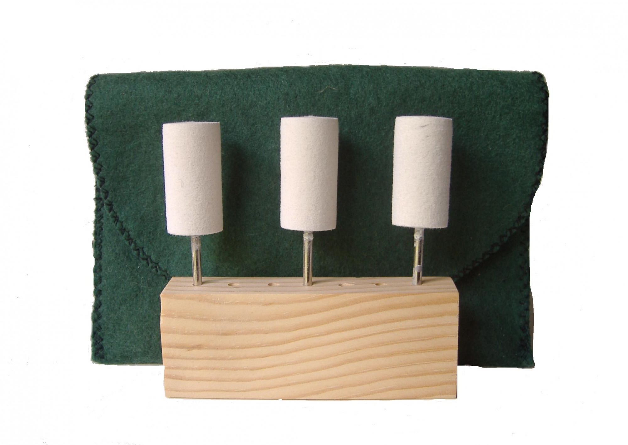 CB-0068H-3 34 dia x 1 12 long x 18 shank Cylinder Felt Bobs in hard density 070 gmc3