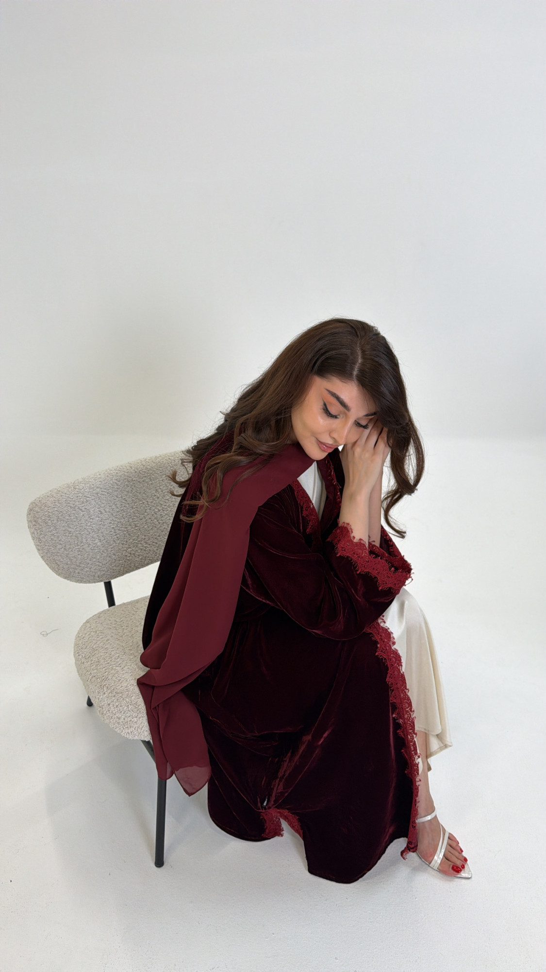 valvet maroon