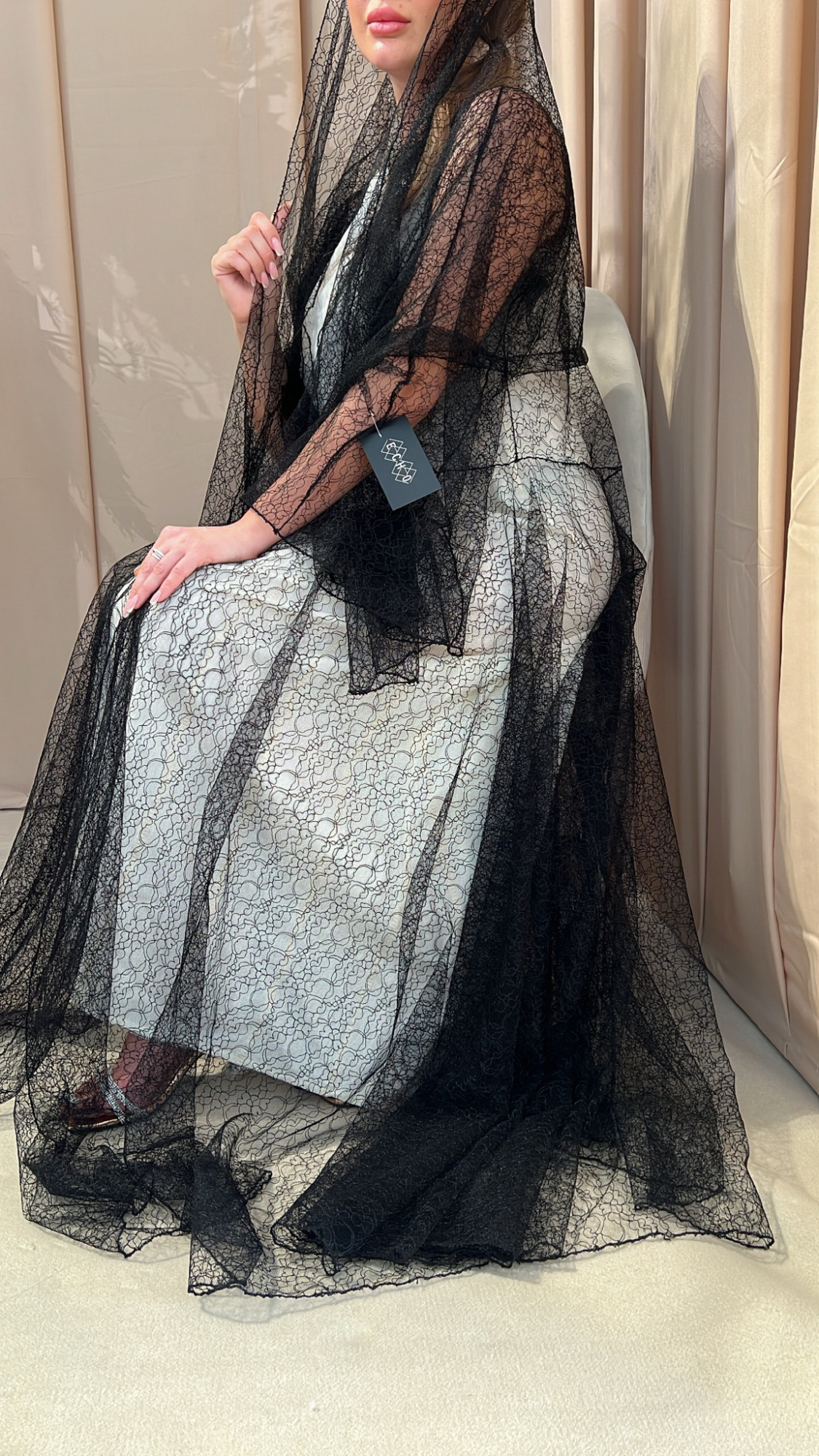 dantel cut