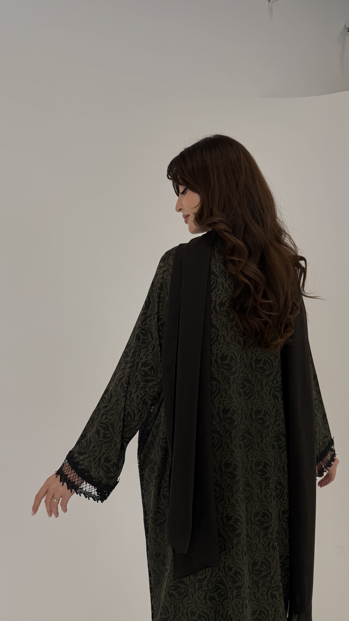 leaves lace