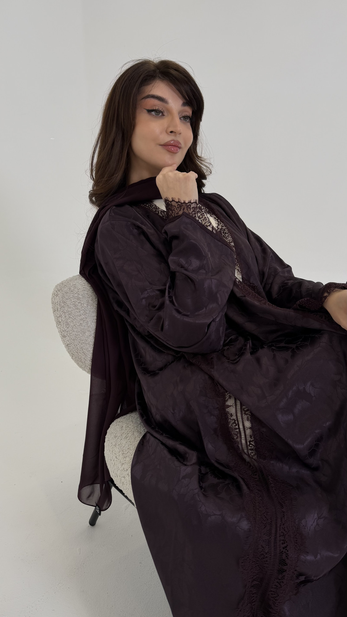 dark purple dantel
