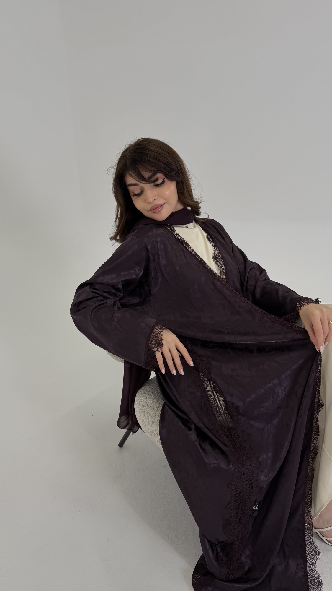 dark purple dantel