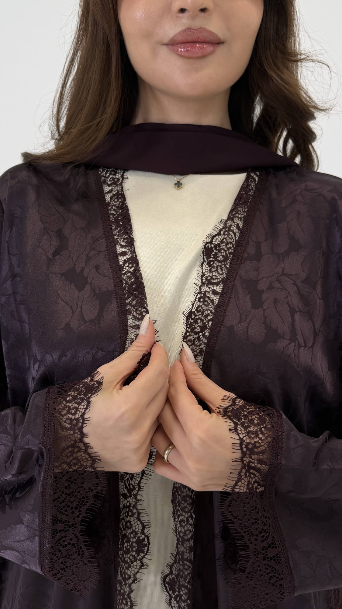 dark purple dantel